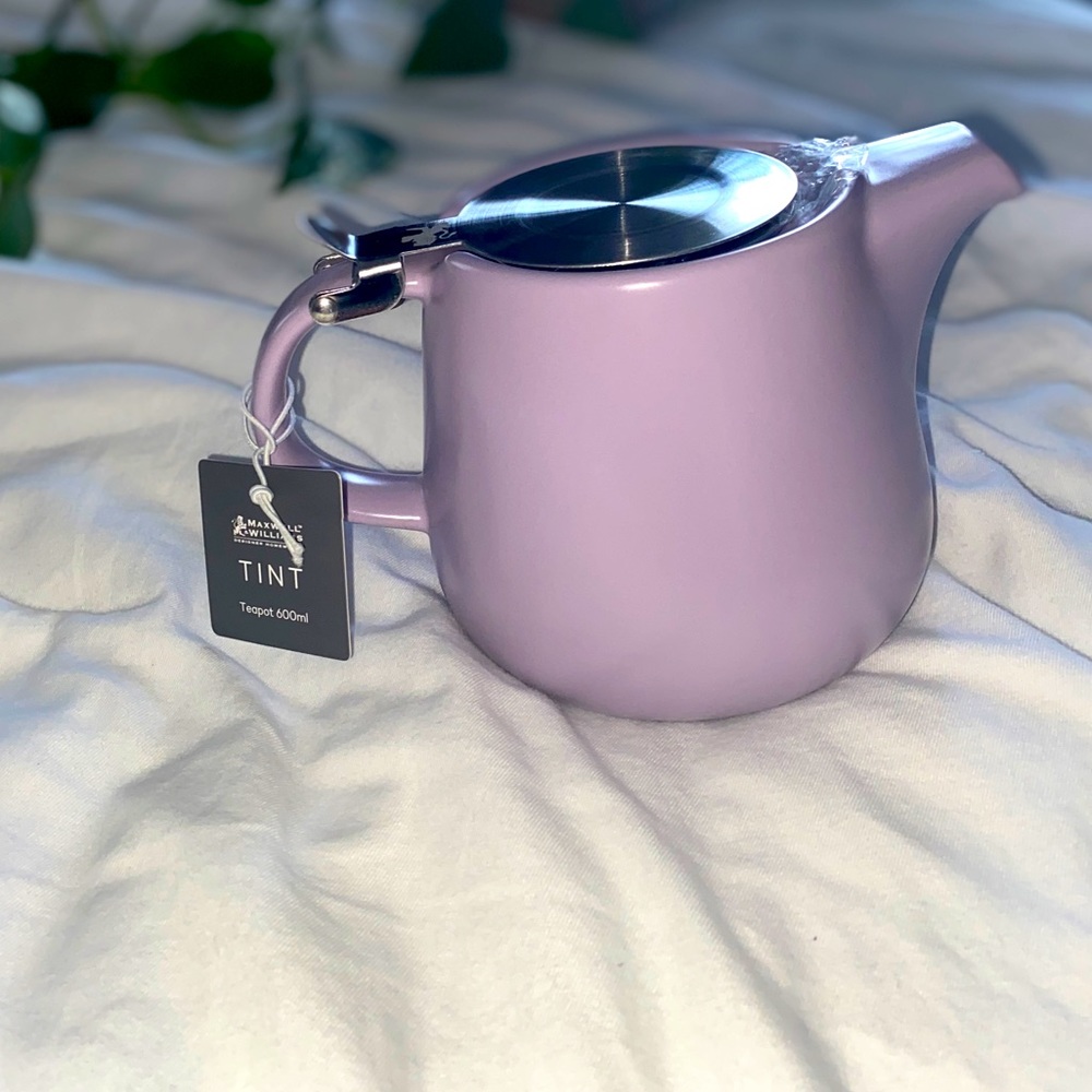 MAXWELL WILLIAMS TEAPOT 600ml 🪷